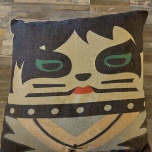 KISS PILLOW